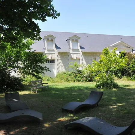 Emplacement Bucolique De Camping Dans Le Parc Du Chateau - Attention Tente, Materiels Et Electricite Non Fournis אתר קמפינג